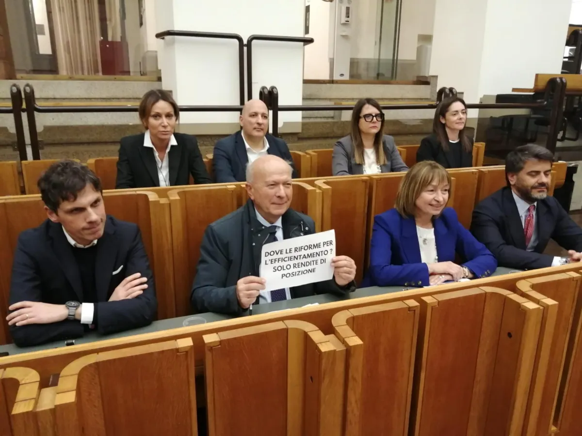 Ammessa la mozione sfiducia a Proietti, opposizione Umbria: "Grave ritardo istituzionale"