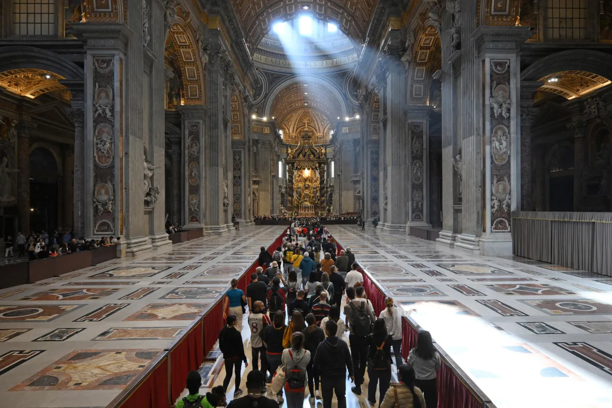 Funerali di Papa Francesco il 26 aprile 2026: eventi e commemorazioni in Umbria