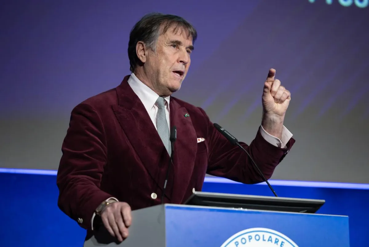 Cucinelli ai giovani: “Siate attori della rivoluzione umanistica del Tempus Novum”
