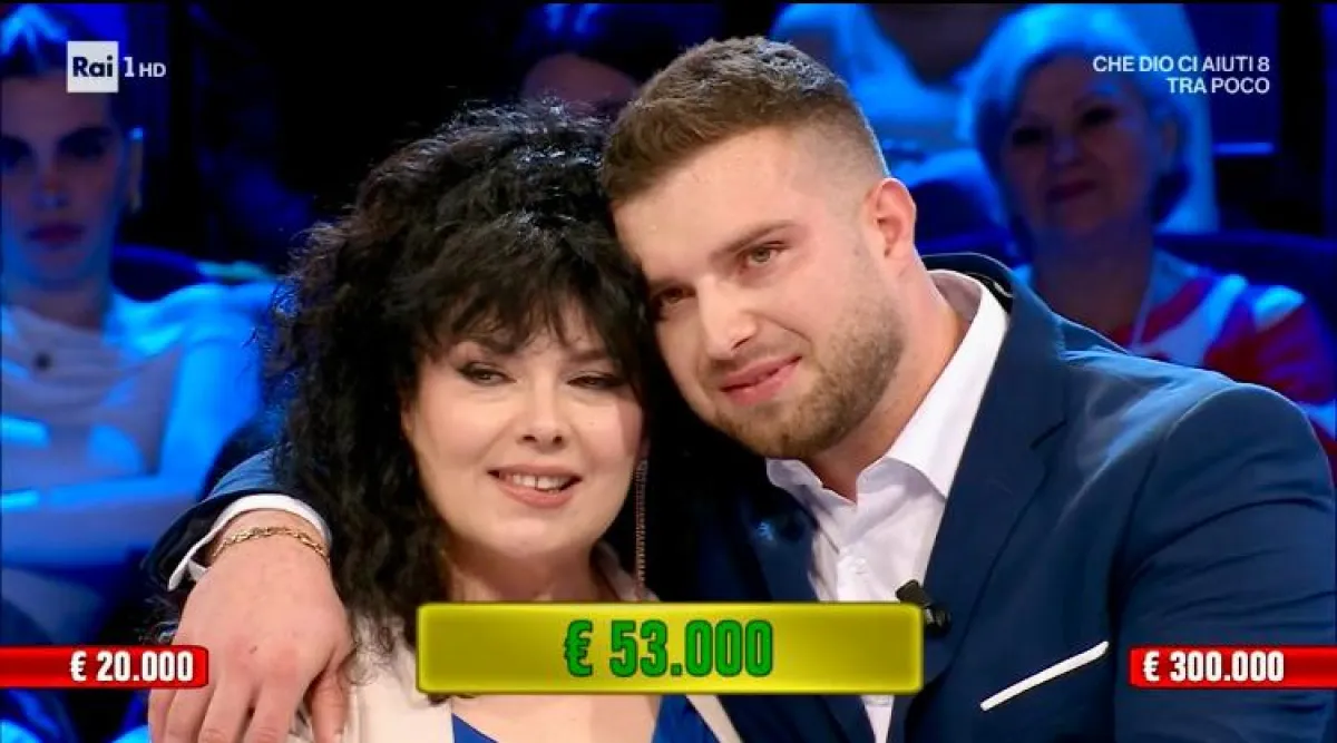 Alessio da Foligno ad Affari Tuoi: la specialità della serata è la pizza di Terni