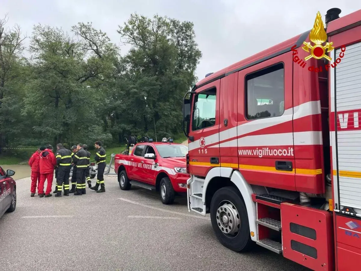 Incidente aereo a Castel Ritaldi (Perugia): il pilota Feliciano Stoppaccioli perde la vita nel tragico schianto