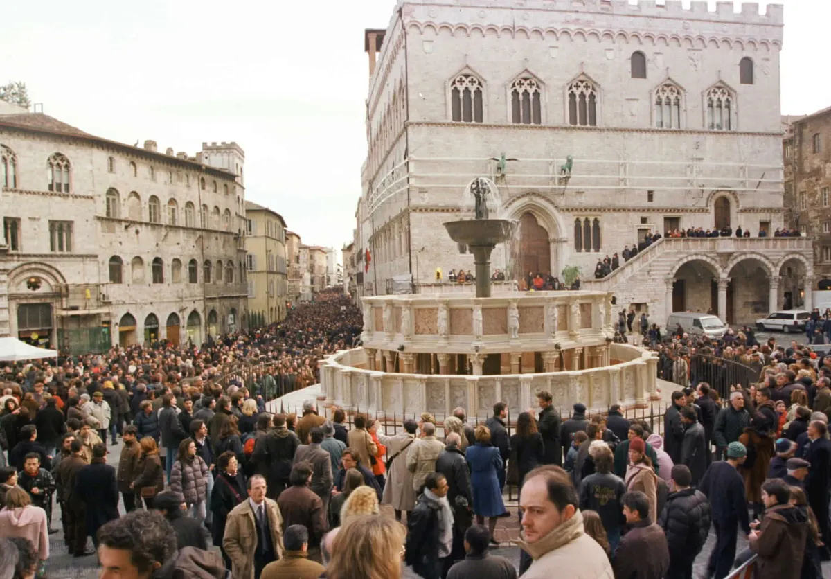 Perugia, libri gratis in piazza con l’iniziativa "Dritti alla fonte"