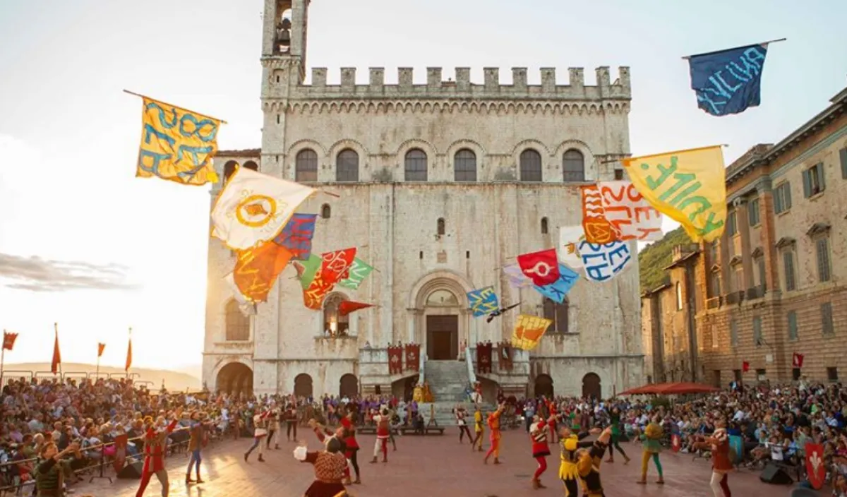 Gli Sbandieratori di Gubbio tornano a Roma: arte, fede e tradizione per il Giubileo delle Bande