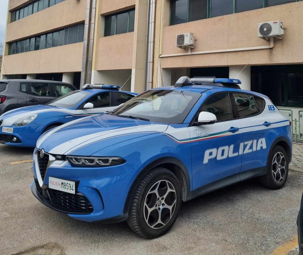 Lotta allo spaccio, a Terni denunciato un uomo con 26 dosi di cocaina. L'aveva nascosta in una bibita