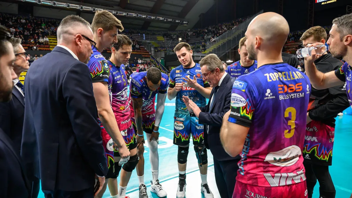 Volley, final four di Champions: la Sir è sbarcata a Łódź col mirino su Ankara