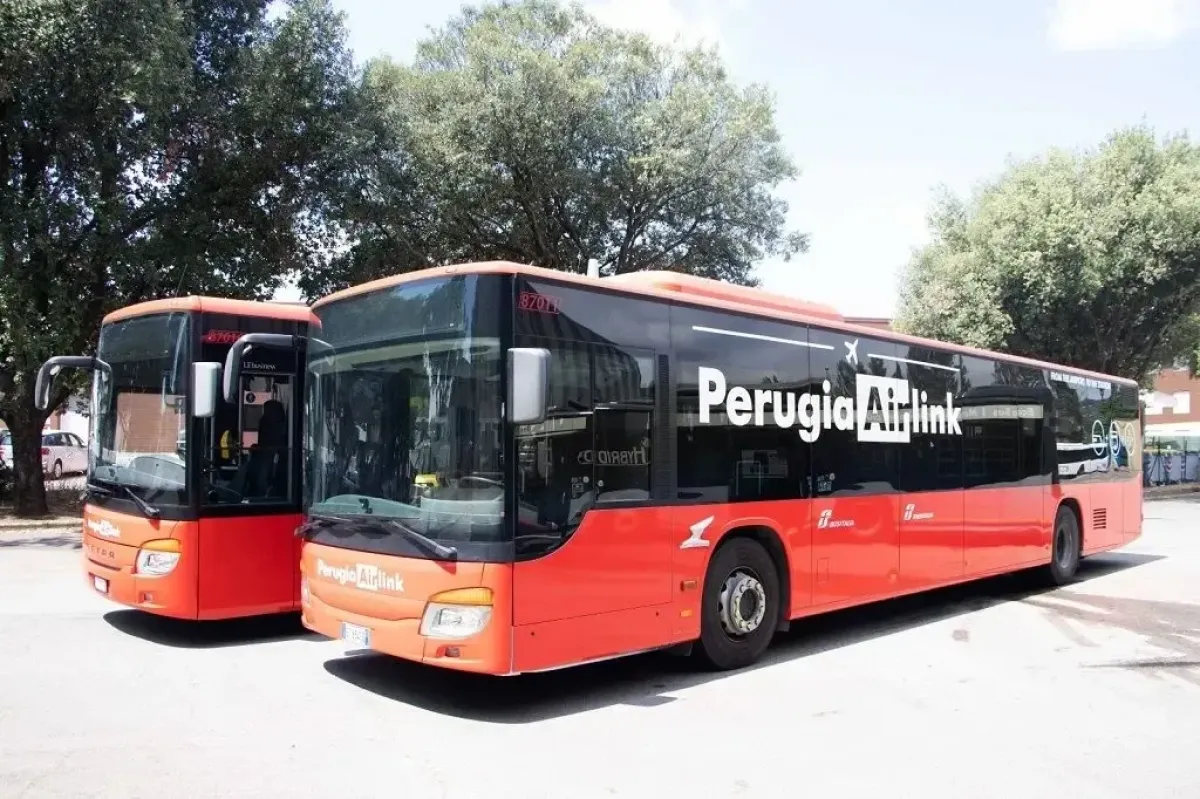 Perugia, potenziamento taxi e trasporto intermodale: via libera unanime all’ordine del giorno