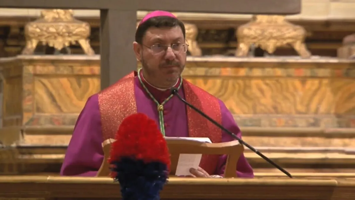 “Sant’Ubaldo, risvegliaci la speranza”: l’omelia del Vescovo e il ritorno dei Santi alla città