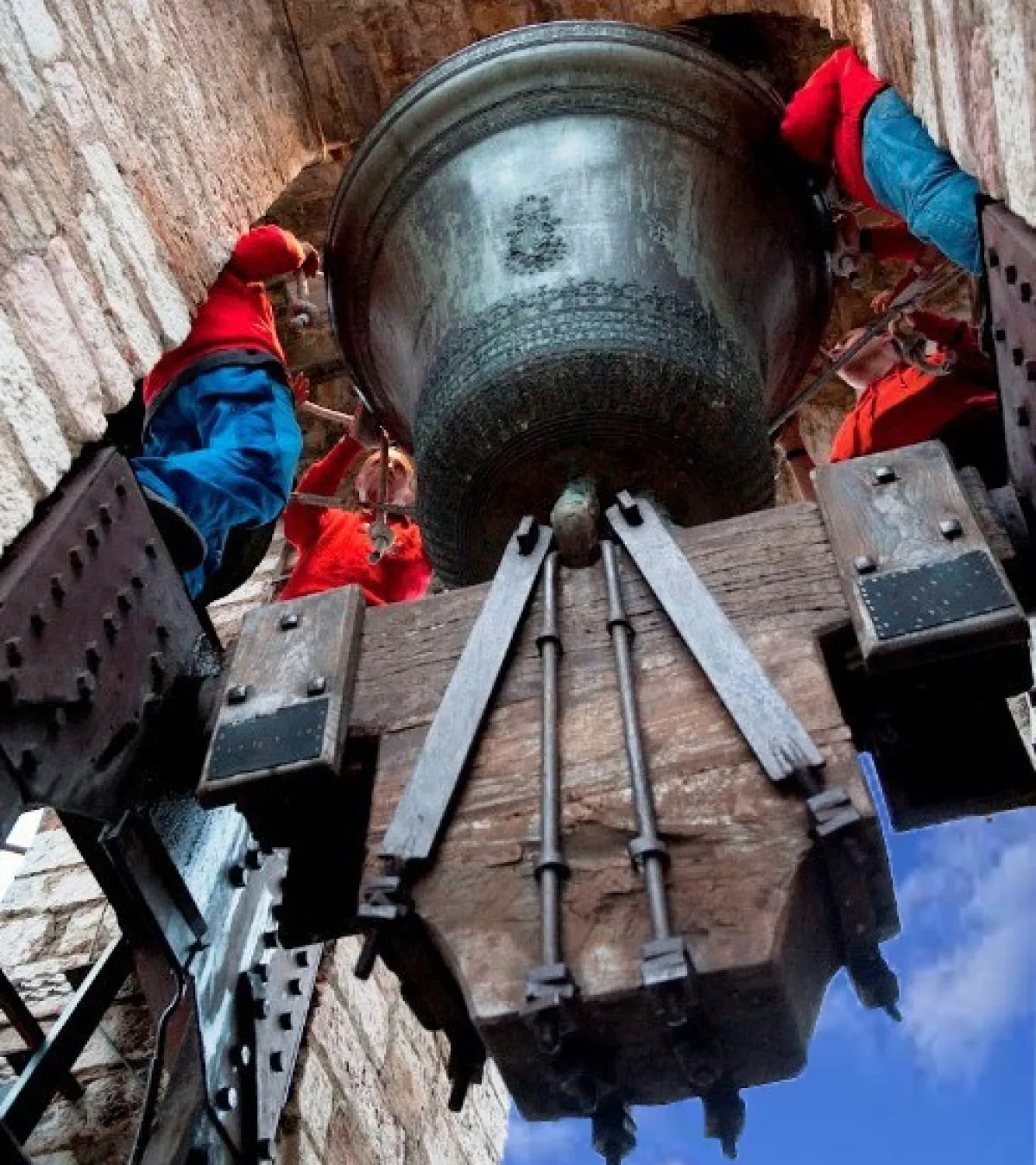 Il Campanone suona per il mondo a Gubbio. In prima fila gli eugubini arrivati da Jessup, Pennsylvania