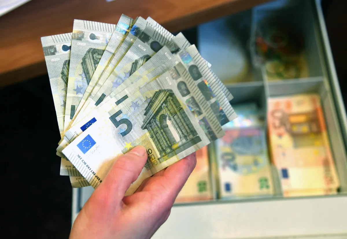 Umbria, stipendi sotto la media: ecco tutti i dati aggiornati