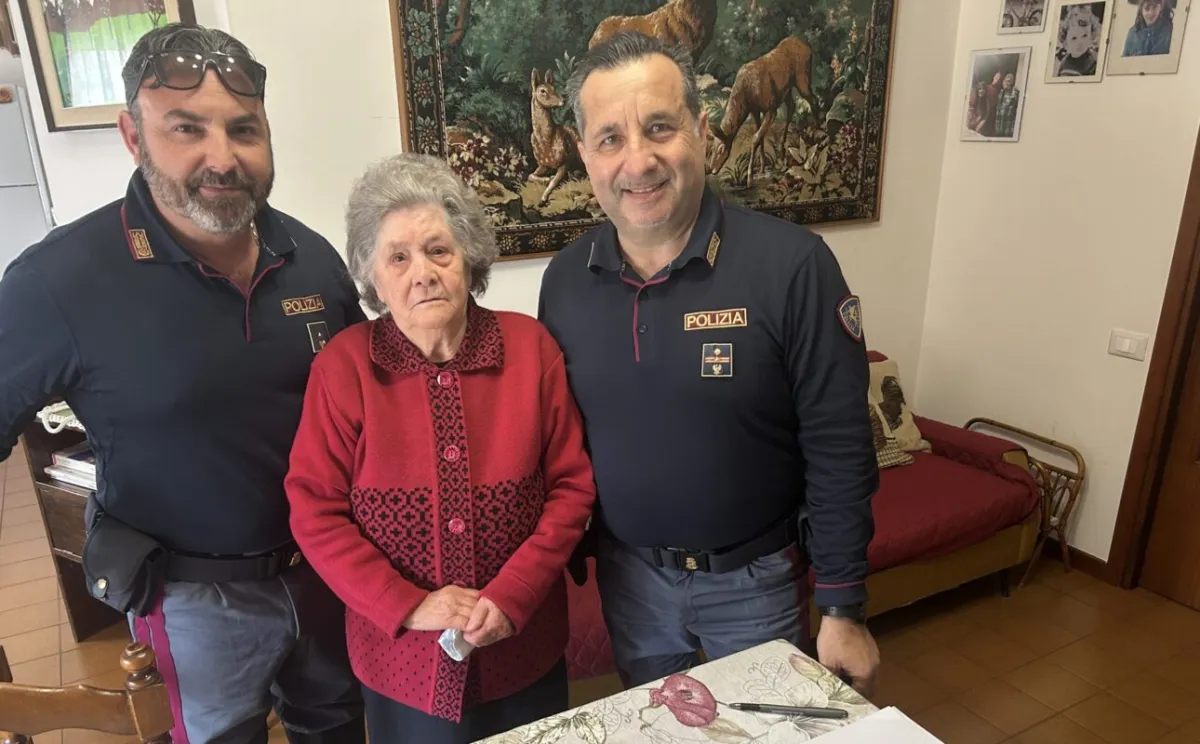 Gubbio, 95enne truffata: le forze dell'ordine le restituiscono la refurtiva