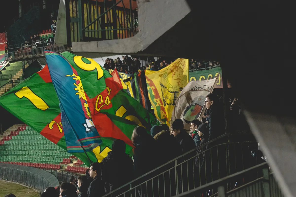 Live/Ternana-Vicenza: 3-1, triplice fischio: Fere in finale play-off e sfideranno il Pescara