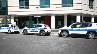 Terni, scontro sugli spogliatoi della Polizia Locale: Bandecchi offre il suo ufficio per il cambio d'abito