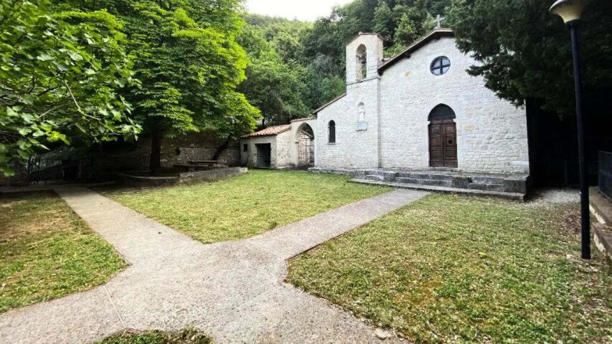 L’Eremo di Santo Marzio rinasce: a Gualdo Tadino un’oasi di pace restituita alla comunità. Riqualificato uno dei luoghi più amati dai gualdesi