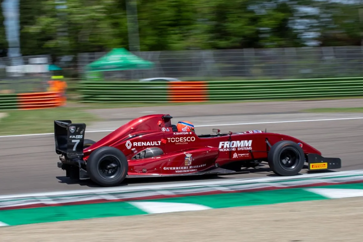 Speed Motor: Sartori trionfa a Vallelunga, Marino terzo in Tcr alla Trento-Bondone