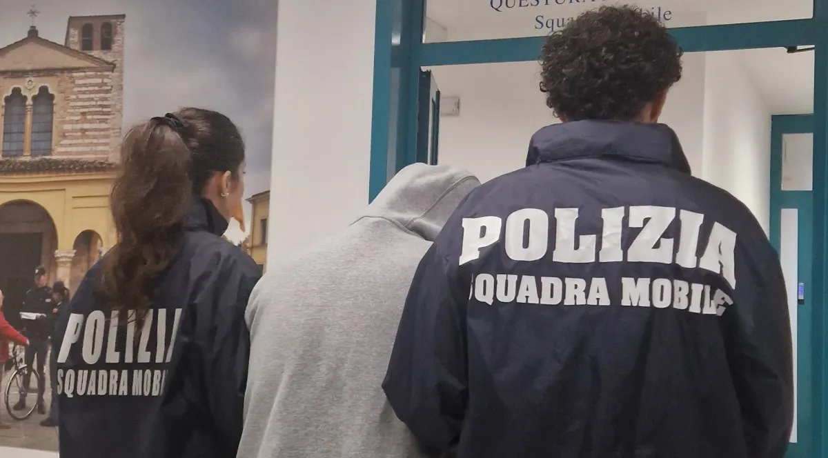 Perugia, latitante arrestato al rientro dalla Spagna: blitz della Polizia di Stato