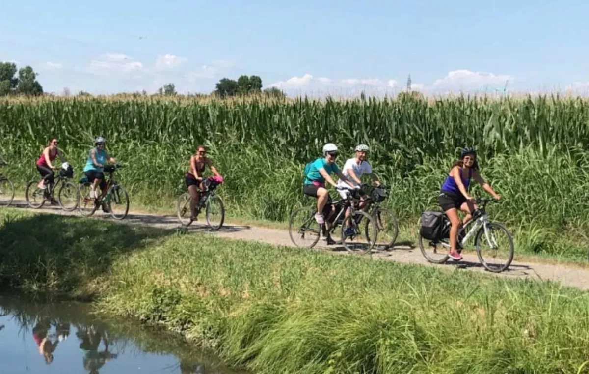 Pedalando tra natura e borghi: i tragitti più suggestivi in Umbria per l'estate