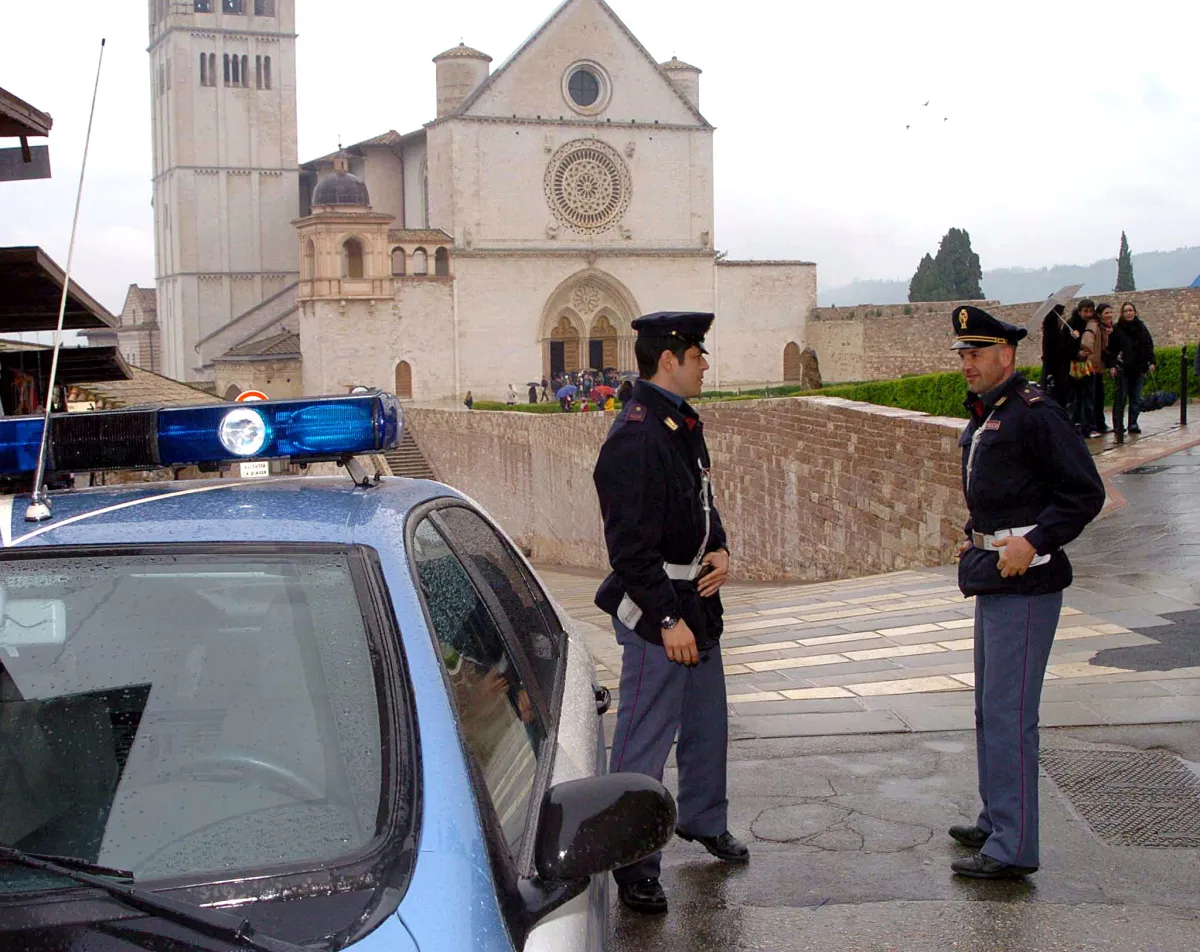 Assisi, ubriaco recidivo bandito dai santuari francescani: il TAR conferma il divieto del Questore