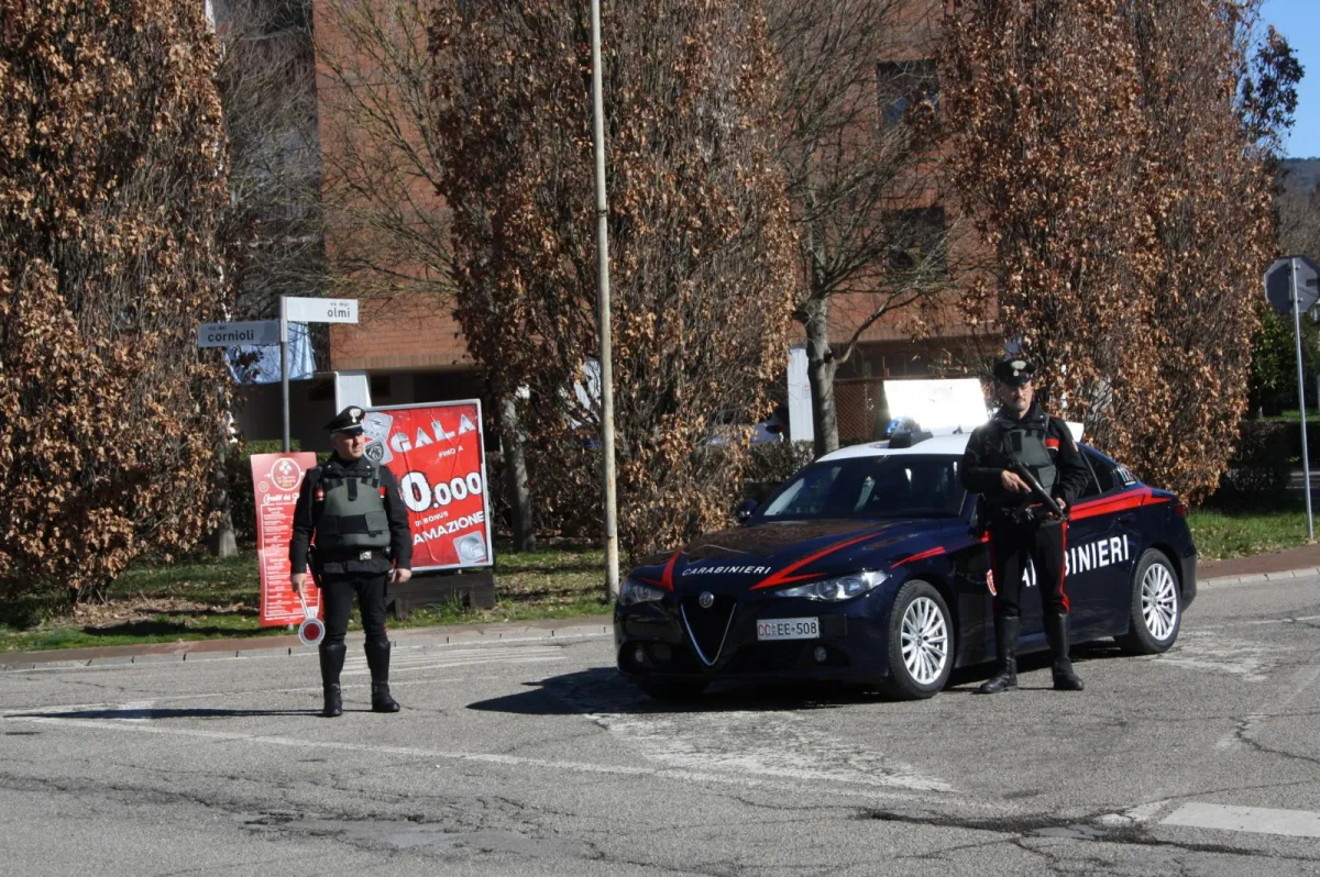 Orvieto, colpo davanti al supermercato: 3 stranieri denunciati