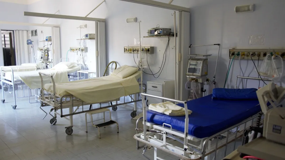 Sanità in Umbria, maxi piano assunzioni nel 2025: oltre 700 nuovi posti e concorsi unificati