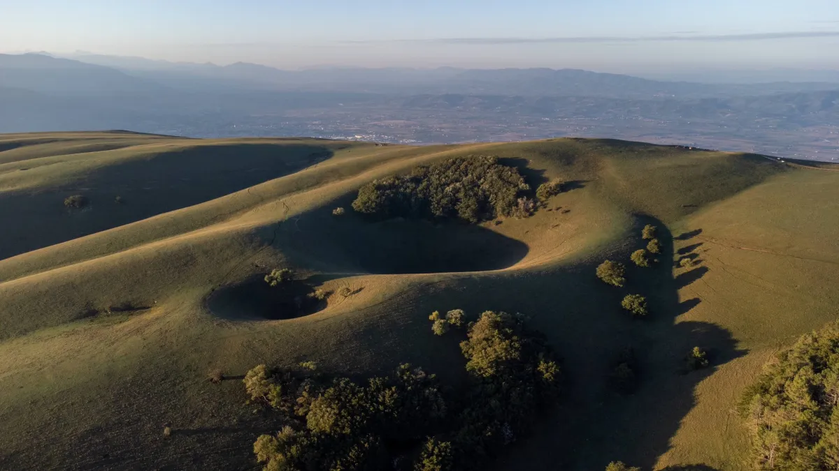 Alla scoperta del Monte Subasio: tutti i trekking e le passeggiate dell'estate 2025