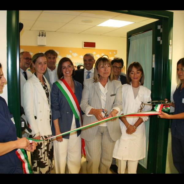 Ospedale di Perugia, inaugurata nuova area di terapia critica per neonati e bambini