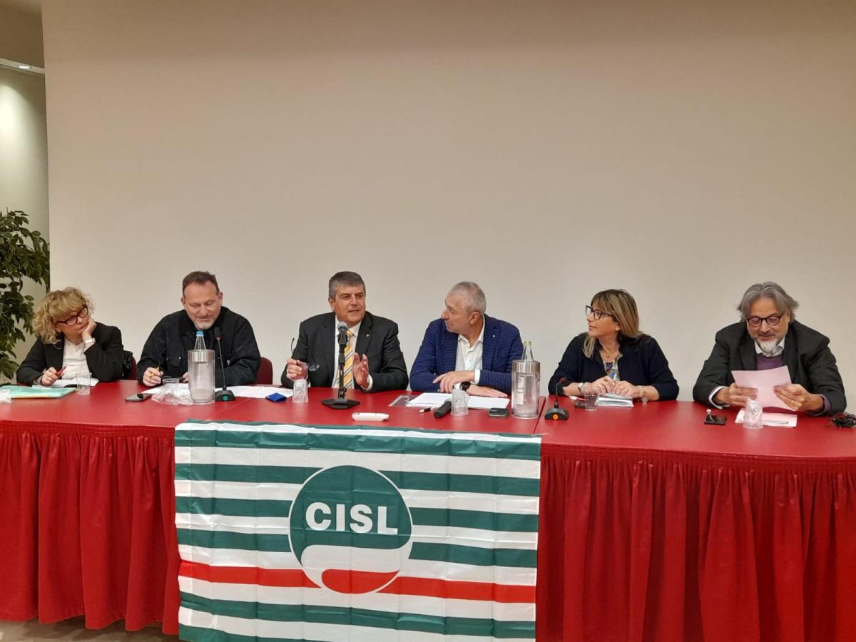 La Cisl Umbria lancia un patto di territorio con istituzioni e associazioni datoriali. Manzotti: “Accordo per il bene comune”.