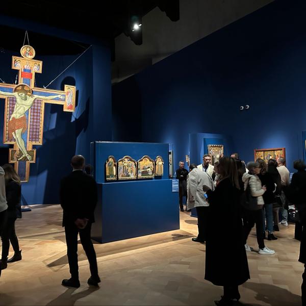 Il ministro Sangiuliano inaugura la mostra “L’enigma del Maestro di San Francesco”