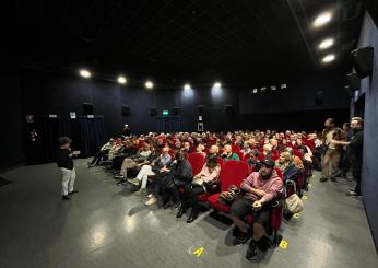 Boom di spettatori per l’apertura della nuova stagione di Sentieri del Cinema al Politeama. Stasera si replica