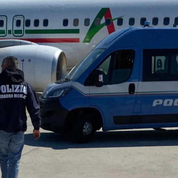 Terni, la polizia ha espulso un giovane gambiano per pericolosità sociale