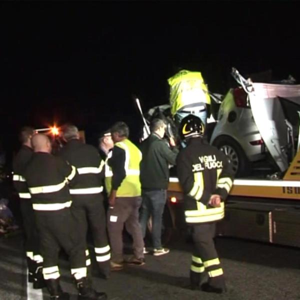 Tragico incidente nel viterbese, muore una ostetrica di Terni: ecco chi è