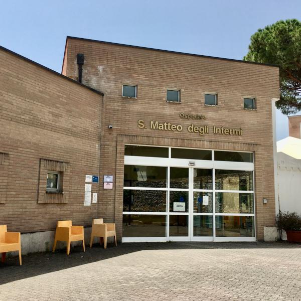 Ospedale Spoleto, donazione al reaparto oncologico da parte degli bikers umbri