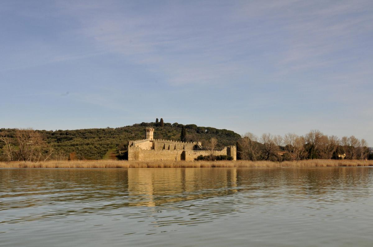 Alla scoperta di Isola Polvese: cosa vedere nell’isola più grande del Lago Trasimeno