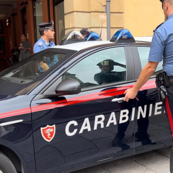 Blitz antidroga tra Spoleto e Foligno: quattro arresti, spacciavano nei boschi