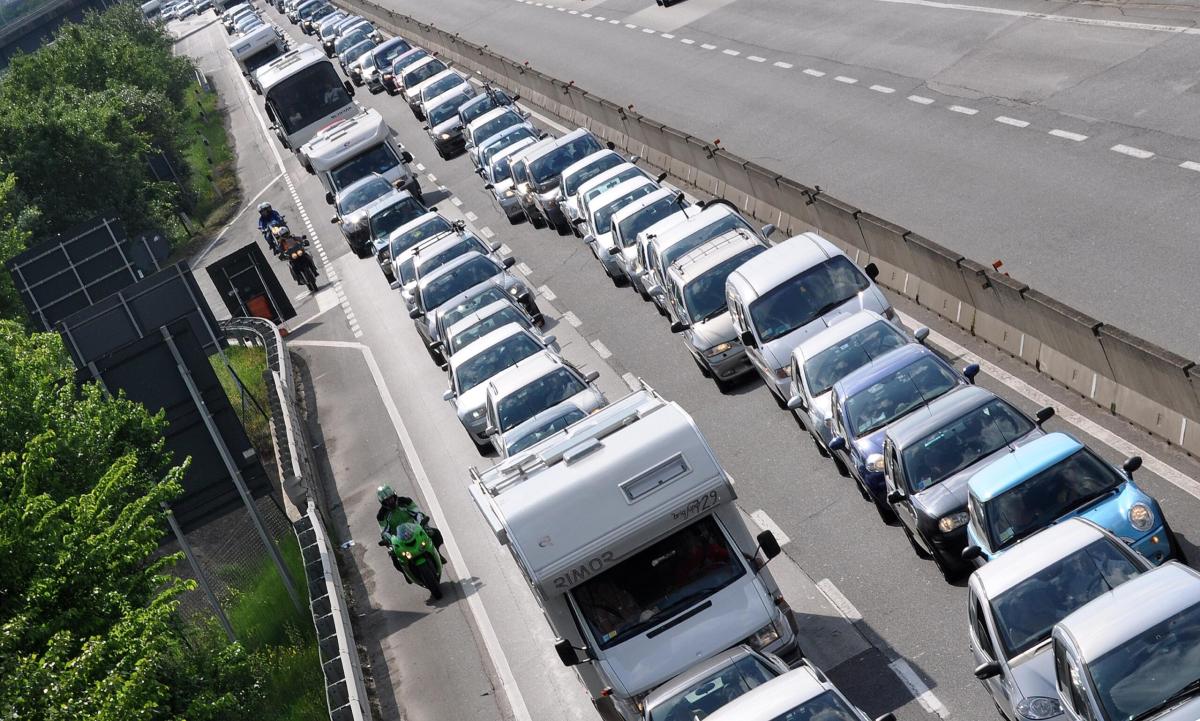 Traffico, la paralisi umbra in cifre: più di 28 ore imbottigliati