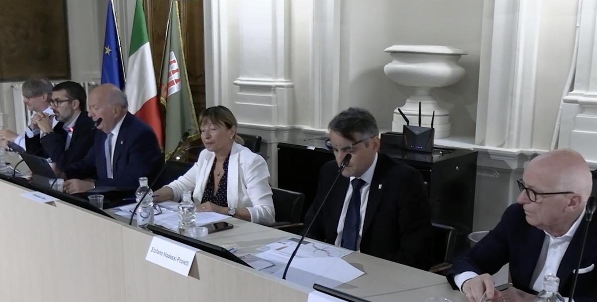 Terni boccia il piano regionale dei trasporti con polemica: “Noi ignorati, è peruginocentrico”