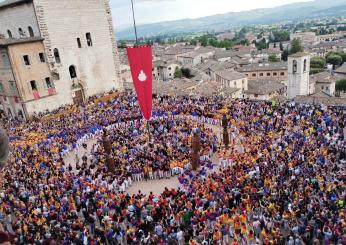 I Ceri raggiungono la Basilica di Sant’Ubaldo dopo una corsa impeccabile, grazie all’abilità e all’animo dei ceraioli