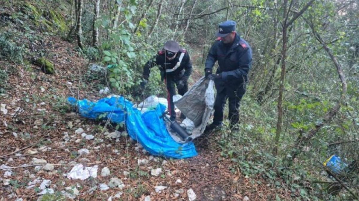 Blitz dei Carabinieri a Sant’Urbano: smantellati bivacchi utilizzati per attività illecite