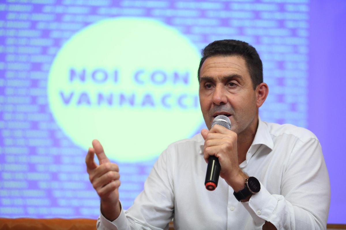 Vannacci a Perugia: “Senza sicurezza non c’è sviluppo sociale”