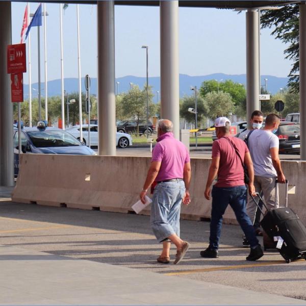 Aeroporto di Perugia, per l’estate tre nuove rotte per le vacanze