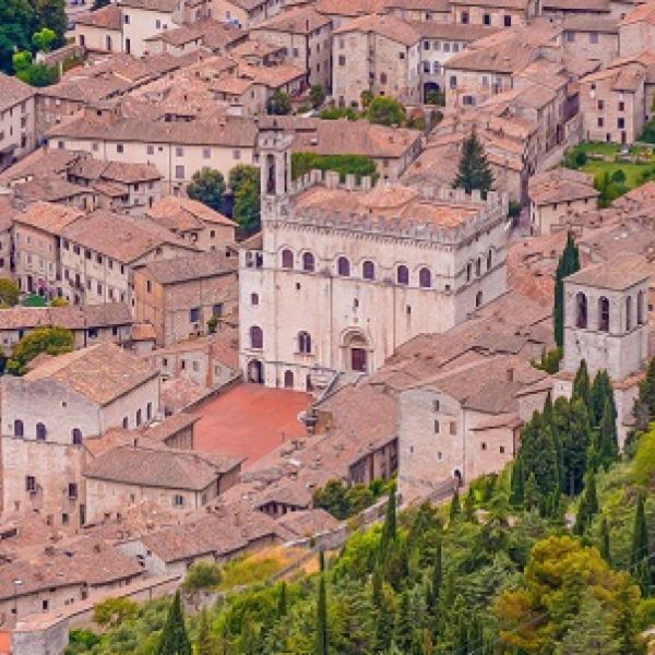 L’assessore part-time risolverà i problemi del turismo e dei beni culturali a Gubbio?