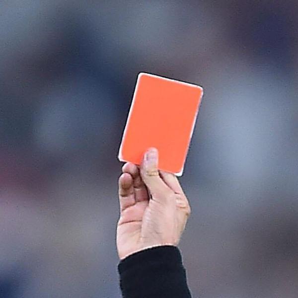 Promozione Umbria, colpisce arbitro con uno schiaffo: squalifica monstre per allenatore