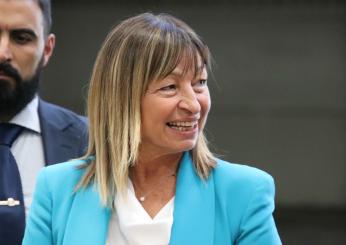 Maturità in Umbria, presidente Donatella Tesei: “Aprirà il futuro della vita”. Le reazioni dopo la prima prova d’esame