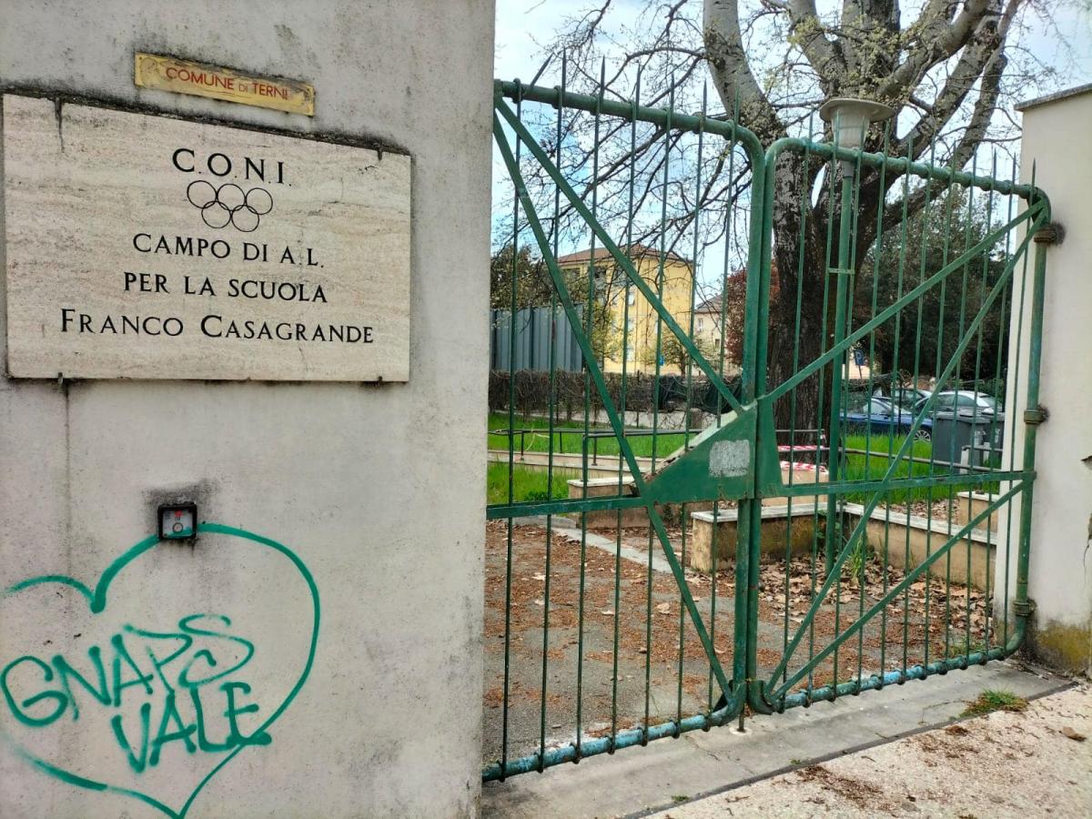 Campo scuola Casagrande di Terni, in estate la nuova pista di atletica. E arrivano anche gli attrezzi