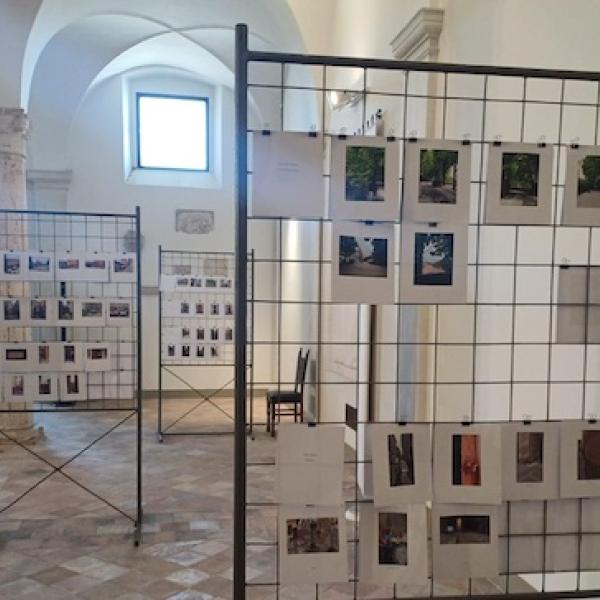 Esperienze di rigenerazione urbana e pratiche partecipative: la mostra alla Sala Domus Pauperum di Perugia