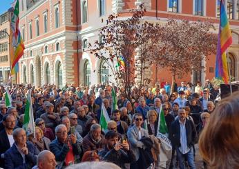 Toh, riecco la piazza. Il presidente PD Bonaccini a Terni a sostegno di Stefania Proietti