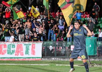 Ternana, tifosi in massa ad Arezzo: polverizzati gli 800 biglietti