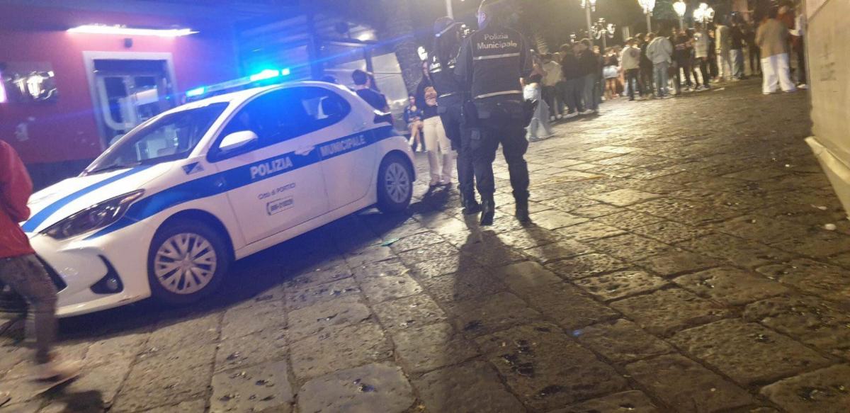 Rissa tra giovani nel Centro Storico di Gubbio: intervengono le Forze dell’Ordine. La crisi sicurezza in città si fa sempre più acuta