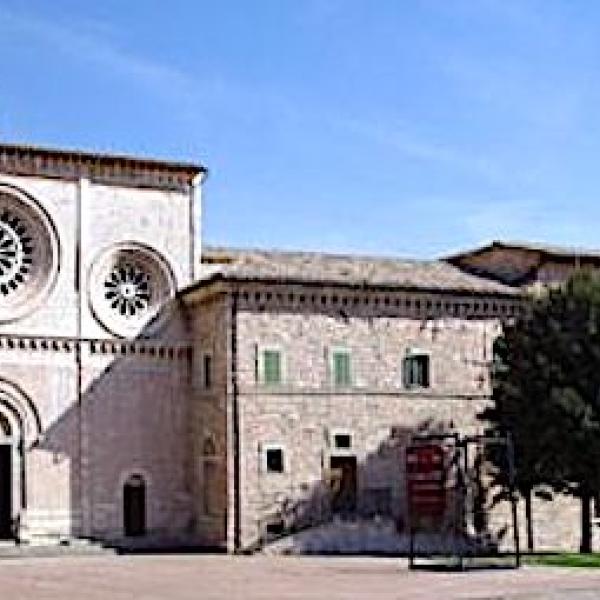 Umbria, chiese ed abbazie da visitare per un’estate tra cultura e spiritualità