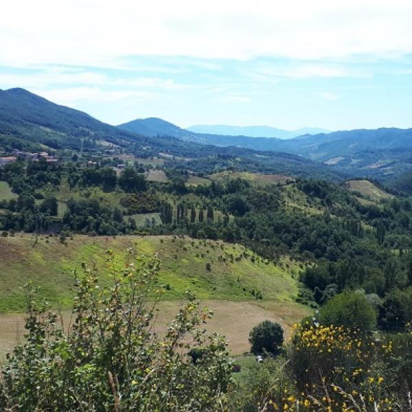 Diego Guerini, ex sindaco di Gubbio, denuncia i disservizi nel Buranese. Una zona da valorizzare, ricca di leggende