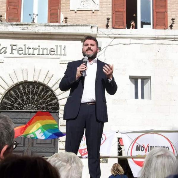 Elezioni, Thomas De Luca (M5S): “Il nodo di Perugia è il più grande fallimento della destra”